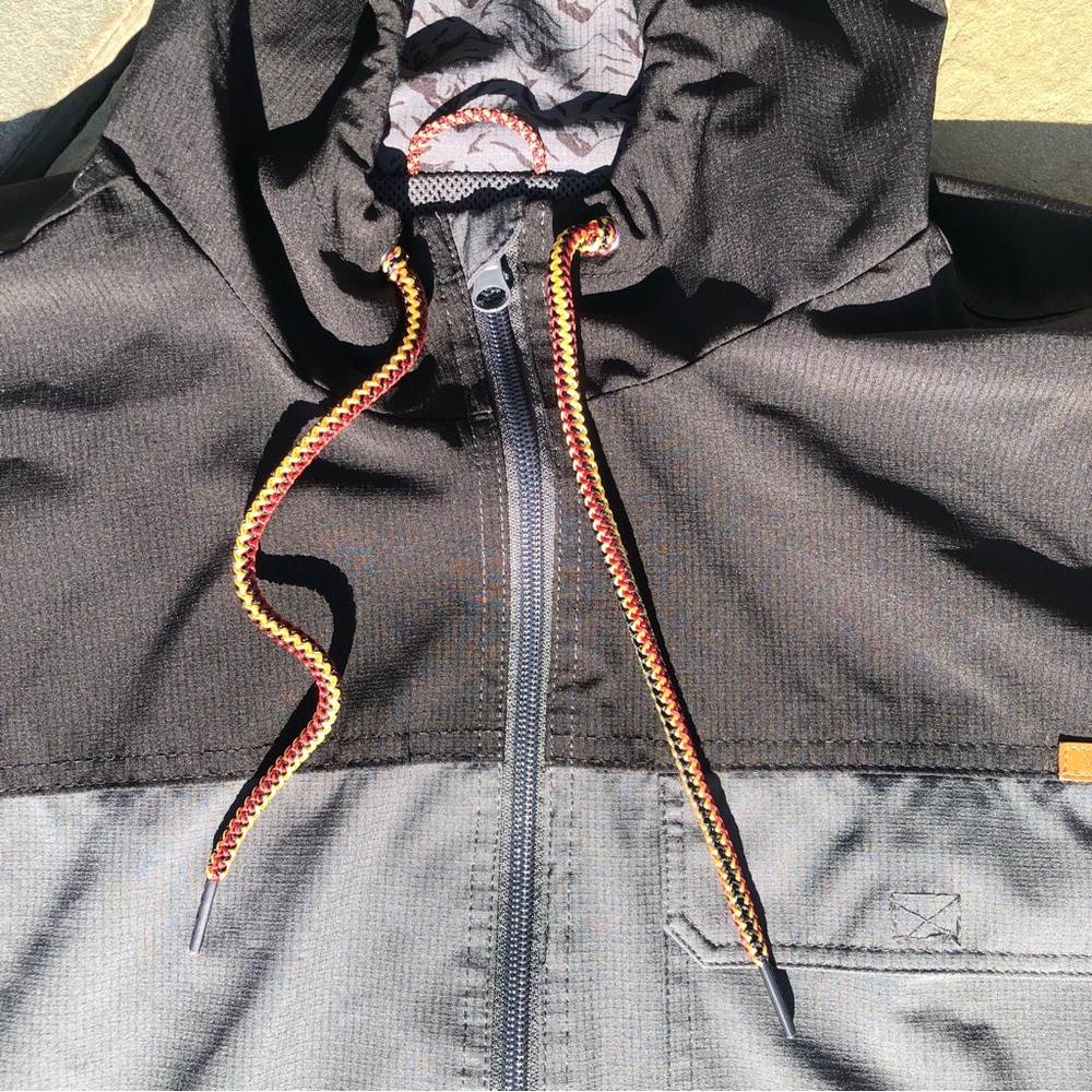 Micro Ripstop Water Resistant Light Jacket - Picture 6 of 13